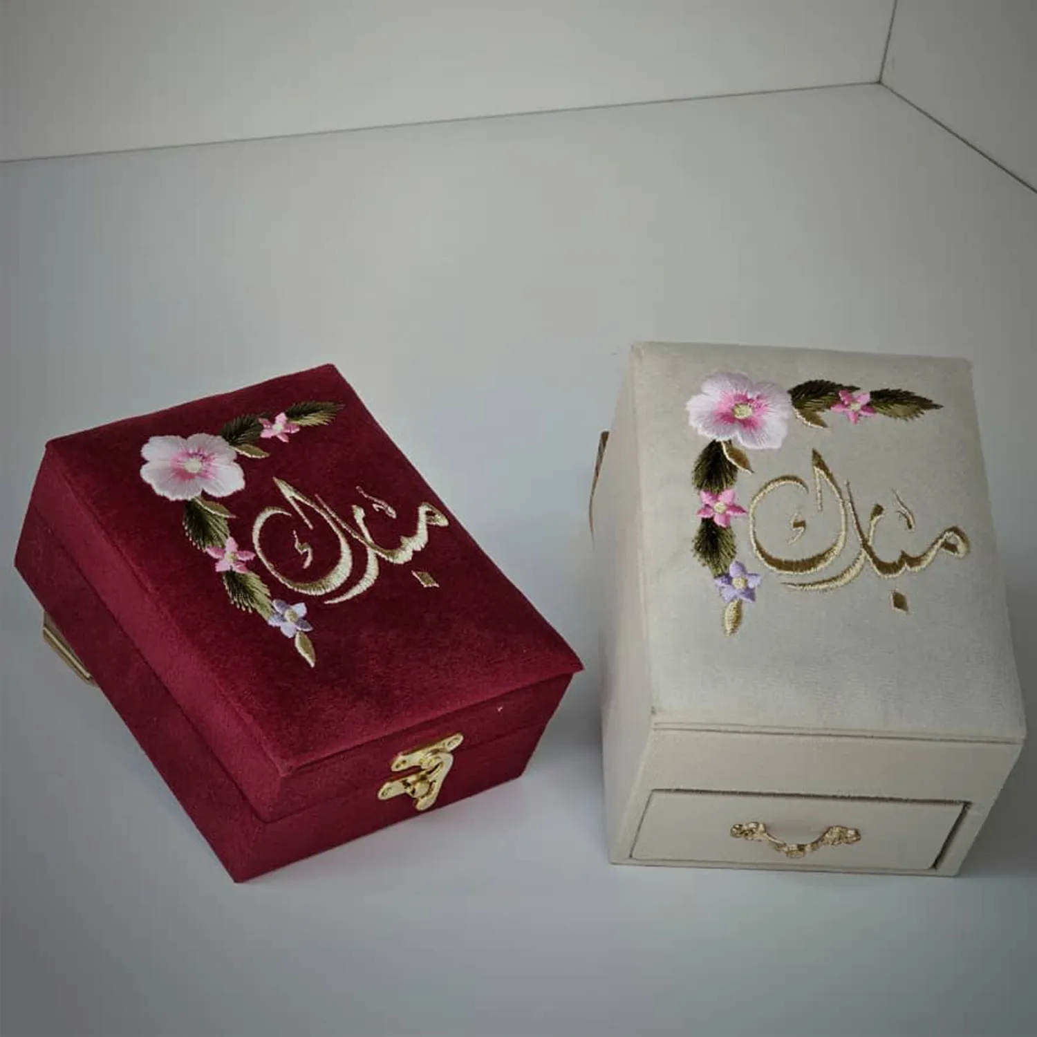 card-img
