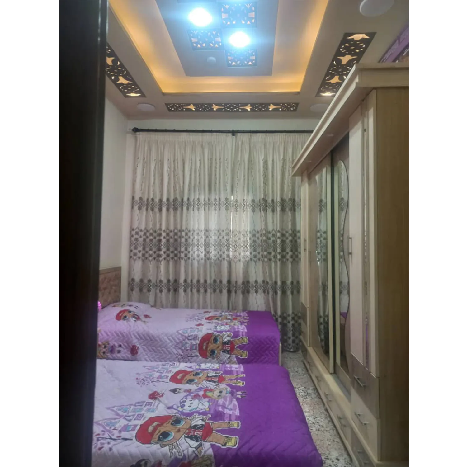 product-img